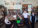 Участники библиотечного урока в Библиотеке № 2 поселка Воронцовка