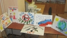 Рисунки участников мероприятия, посвященного Дню солидарности в борьбе с терроризмом