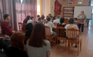 Участники мероприятия, посвященного дню начала Великой Отечественной войны, в библиотеке № 9 поселка Рудничный