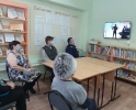 Посетители филармонического урока в библиотеке № 6 поселка Чернореченск