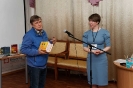 Юрий Катаев подарил центральной городской библиотеке свежеизданные книги с авторскими рисунками
