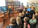 Беседа для дошкольников «Опасные ситуации дома и на улице» в библиотеке № 10 района Медная Шахта