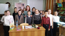 Краснотурьинский поэт Лидия Кулиш на встрече со школьниками в рамках акции «День чтения-2022» в библиотеке № 8