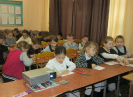 Участники Дня написания письма в будущее в библиотеке № 9 поселка Рудничный