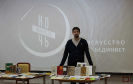 Краснотурьинский художник и писатель Яков Куликов со своей мини-экспозицией рукописных книг и самиздата